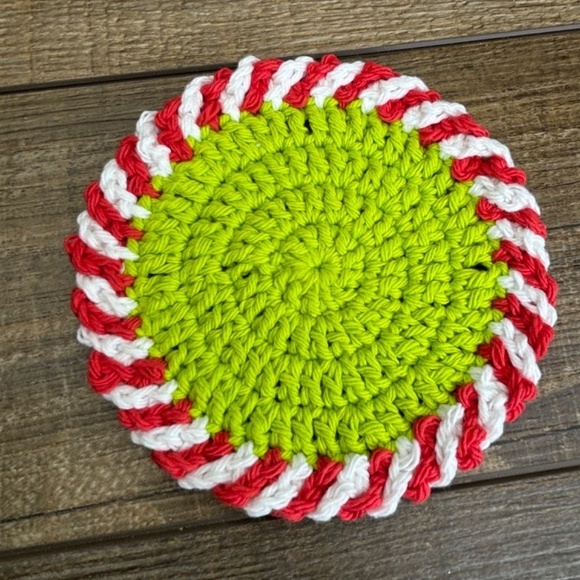 Coasters Christmas Holiday Set of 4 Handcrafted Crochet by Seller Cotton - Picture 7 of 16